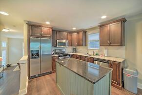 Benton Harbor Townhome w/ Golf Course View!