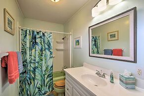 Walk to Ocean: Coastal Surfside Beach Bungalow!