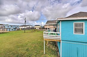 Walk to Ocean: Coastal Surfside Beach Bungalow!