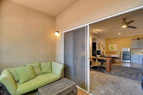 'red Rox' Phoenix Condo w/ Patio ~ 3 Mi to Airport