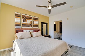 'red Rox' Phoenix Condo w/ Patio ~ 3 Mi to Airport