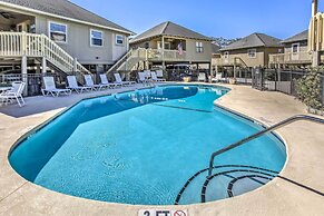 Myrtle Beach Cottage, Walk to Pools + Beach!