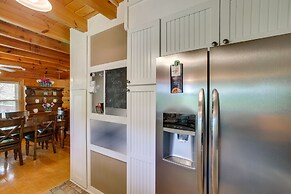 Rustic Dale Hollow Lake Cabin - Private Hot Tub!