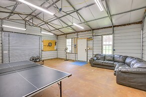 Rustic Dale Hollow Lake Cabin - Private Hot Tub!