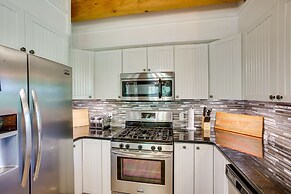 Rustic Dale Hollow Lake Cabin - Private Hot Tub!