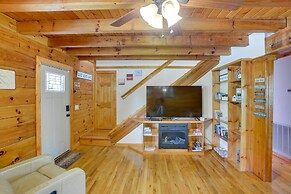 Rustic Dale Hollow Lake Cabin - Private Hot Tub!