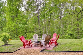 Rustic Dale Hollow Lake Cabin - Private Hot Tub!