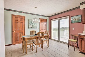 Charming Williamstown Retreat w/ Private Yard