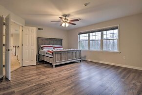 Pool & Furnished Patio: Group Getaway in Hershey