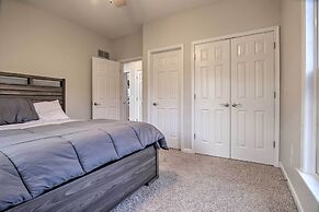 Pool & Furnished Patio: Group Getaway in Hershey