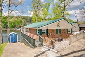 Lake Malone Vacation Rental w/ Boat Dock!