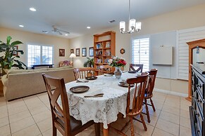 Pool, Patio & Grill: Desert Hot Springs Retreat!