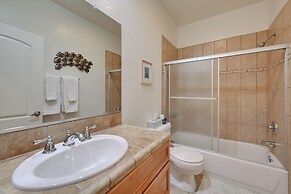 Pool, Patio & Grill: Desert Hot Springs Retreat!