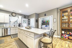 Lakefront Boating Getaway in Spring City!