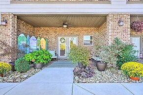 Lakefront Boating Getaway in Spring City!