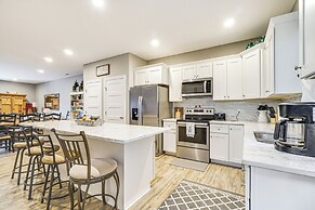 Lakefront Boating Getaway in Spring City!