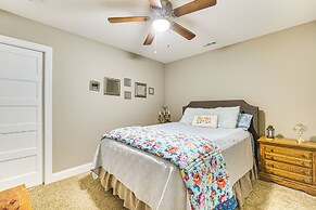 Lakefront Boating Getaway in Spring City!