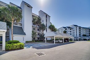 Sunny Fort Pierce Resort Condo w/ Beach Access!