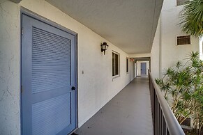 Sunny Fort Pierce Resort Condo w/ Beach Access!