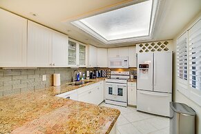 Sunny Fort Pierce Resort Condo w/ Beach Access!