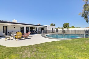 Fire Pit, Grill: Mtn-view Home in Paradise Valley