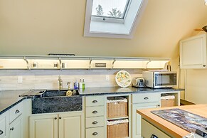 Waterfront Deer Isle Apartment w/ Fire Pit