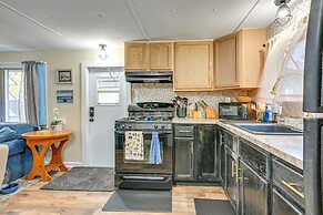 Walk to Lake Huron: Pet-friendly Caseville Cottage