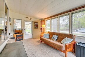 Walk to Lake Huron: Pet-friendly Caseville Cottage