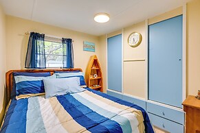 Walk to Lake Huron: Pet-friendly Caseville Cottage