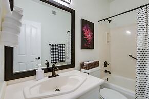 Upscale Cave Creek Home w/ Private Pool & Spa!