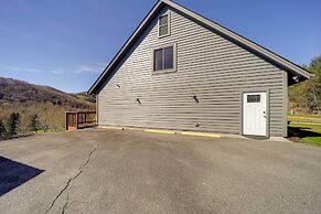 Banner Elk Retreat - Deck, Grill & Mountain Views!