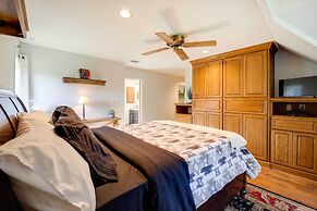 Deck, Grill & Mountain Views: Banner Elk Retreat!