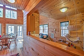 Highlands Cabin w/ Forest Views < 4 Mi to Cashiers