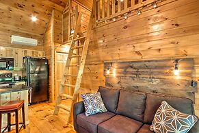 Charming Murphy Cabin w/ Porch - Near Hiking!