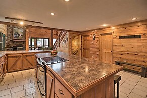 Piney Bluff Retreat With Mountain Views!