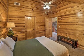 Piney Bluff Retreat With Mountain Views!
