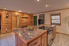 Piney Bluff Retreat With Mountain Views!