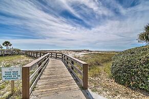 Resort Perks: Gulf Shores Beach-inspired Condo!