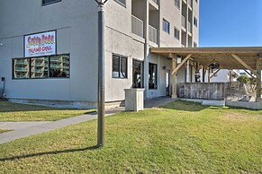 Resort Perks: Gulf Shores Beach-inspired Condo!