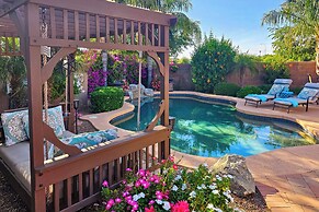 Near Lone Tree Golf Club: Gem w/ Pool & Fire Pit