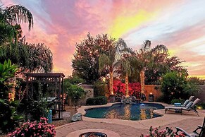 Near Lone Tree Golf Club: Gem w/ Pool & Fire Pit