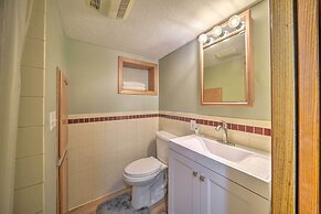 Pet-friendly Ogallala Home ~ 7 Mi to Lakefront!