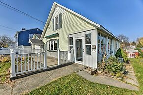 Cozy Lewiston Home < 10 Mi to Niagara Falls!