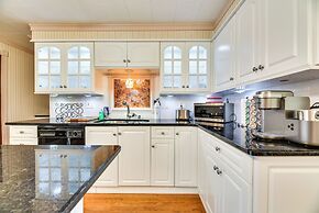 Cozy Lewiston Home < 10 Mi to Niagara Falls!