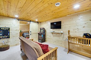 Beautiful Chetek Home w/ Prairie Lake Access!
