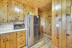 Beautiful Chetek Home w/ Prairie Lake Access!