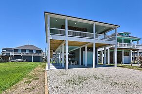 Steps to Coast: Bolivar Peninsula Beach House!