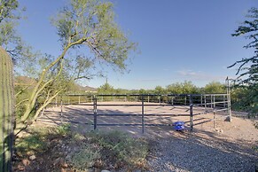 Tucson Home - Hiking Trail Access On-site!