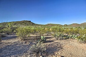 Tucson Home - Hiking Trail Access On-site!