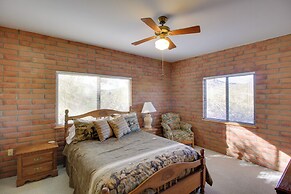 Tucson Home - Hiking Trail Access On-site!